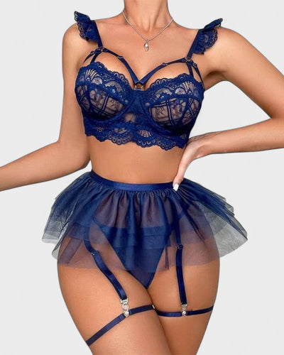 מלני | תחתונים שקופים וסקסיים בלונדינית