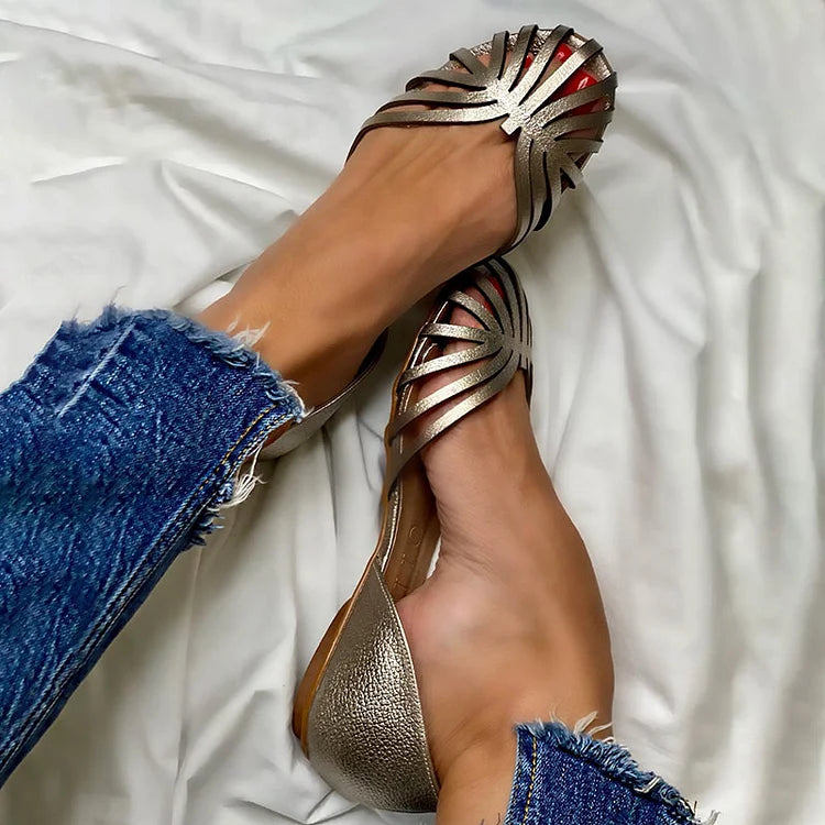 קרן™ | נעלי עקב צבעוניות עם רצועת T