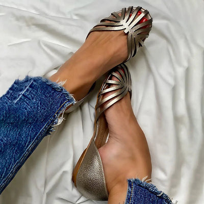 קרן™ | נעלי עקב צבעוניות עם רצועת T