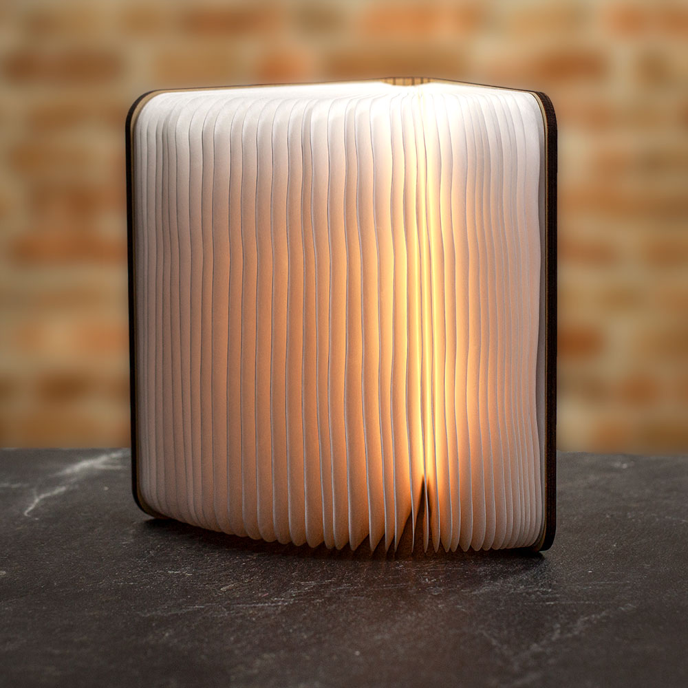 לירה™ | מנורת קריאה בעבודת יד