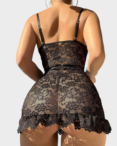 רוזלי | שמלת לילה בלונדינית עם מחשוף עמוק