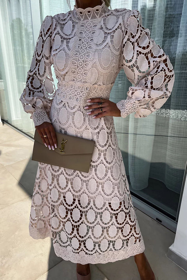 ליזה™ - שמלה רומנטית מבד תחרה 