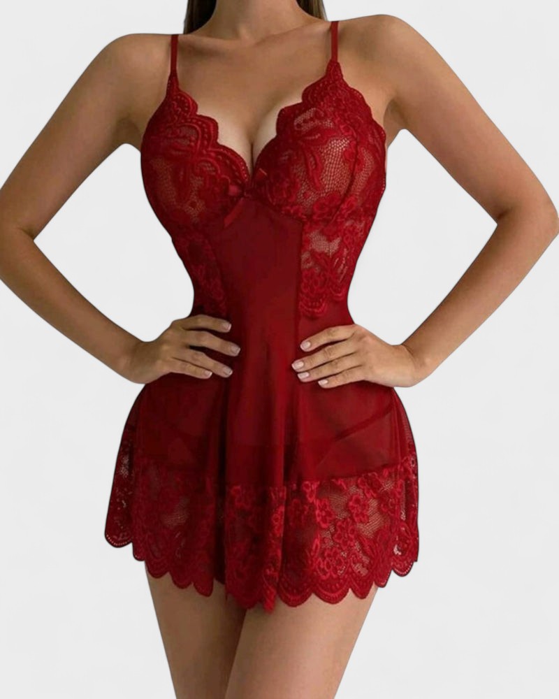 אוליביה | שמלה בלונדינית חלקה עם רצועות