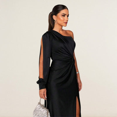 שמלת הבכורה