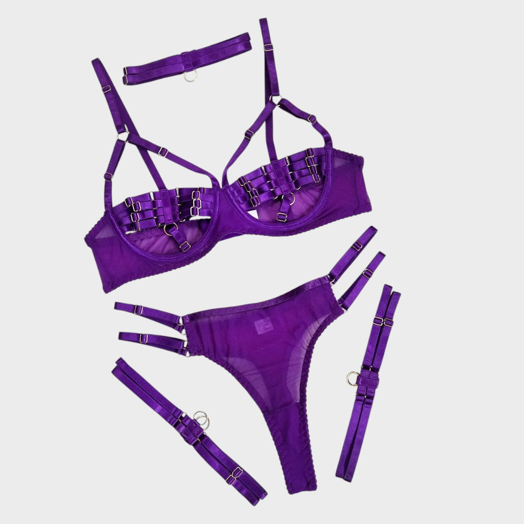 אמאדה | סט הלבשה תחתונה 4 חלקים