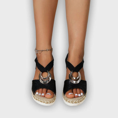 סנדלים אורטופדיים להליכה נוחה עם תמיכה אופטימלית