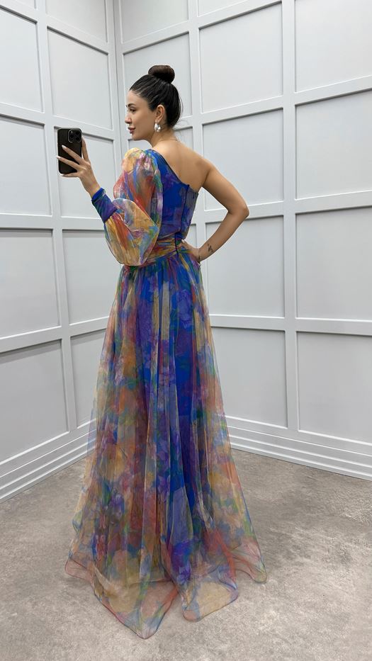 עדי™ | שמלת שסע אלגנטית