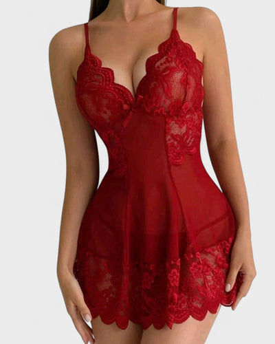 אוליביה | שמלה בלונדינית חלקה עם רצועות